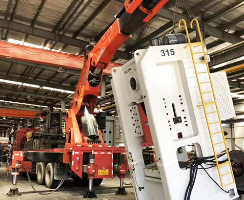 锦屏提升工作效率，选择优质折臂吊租赁服务