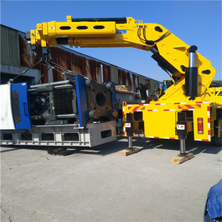 锦屏 大吨位折臂吊出租费用解析：一小时租赁多少钱